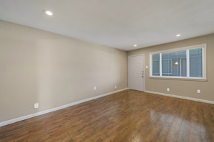 Newport-in-Dallas 16